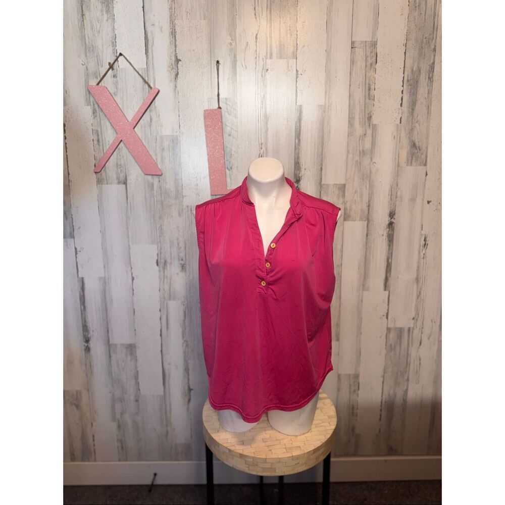 Fashion Nova Hot Pink Sleeveless Blouse Womens Plus Size 1X Button Split V-Neck